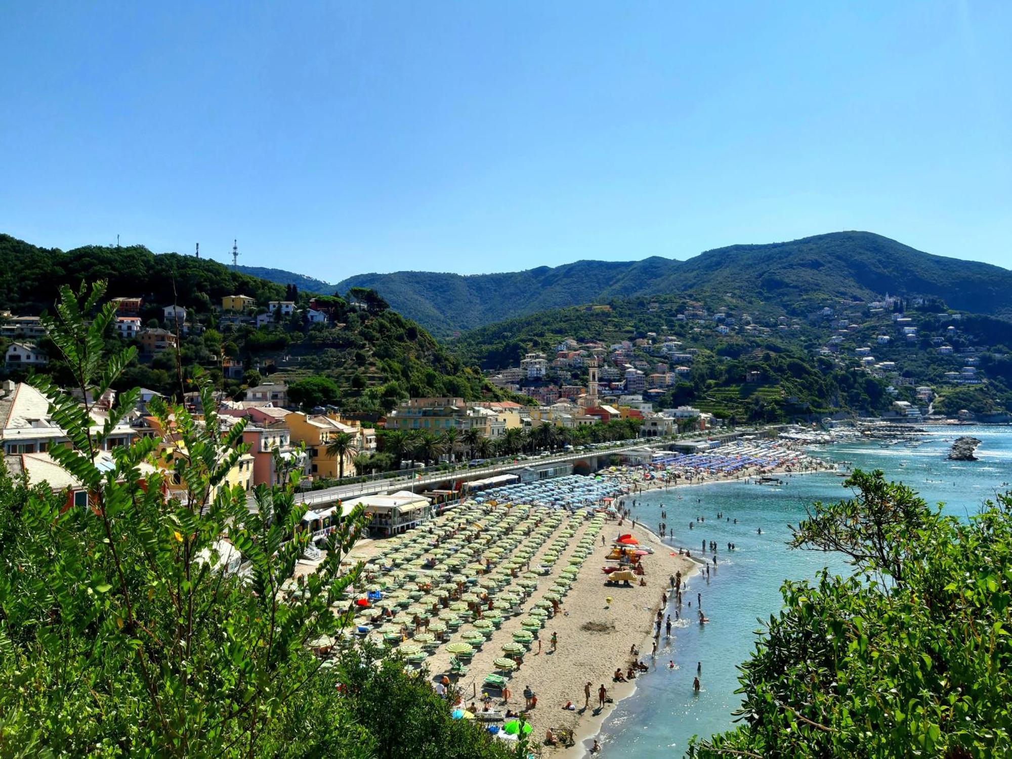 Cinque Terre & Portofino Apartment In Sestri Levante Bagian luar foto